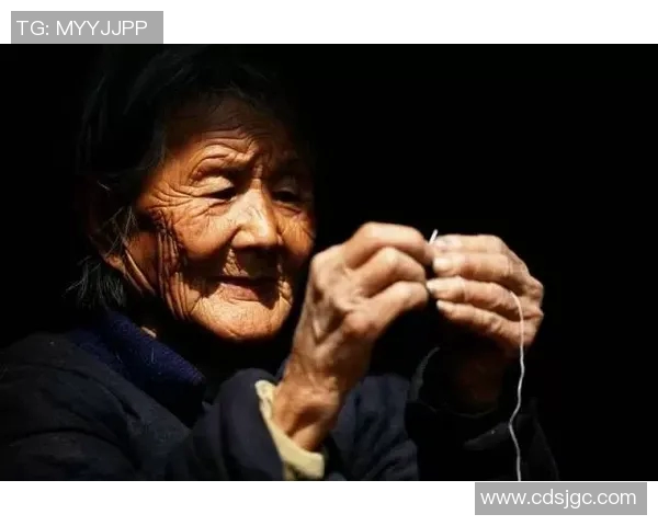 足球明星为母亲创造财富的感人故事与背后辛酸历程