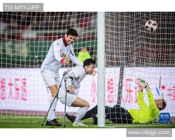 足球明星全景展示平台汇聚全球顶尖球员信息与动态