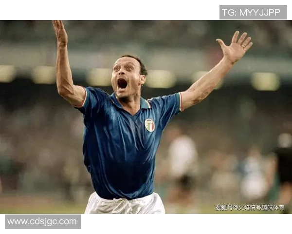 足球明星小罗马的精彩瞬间与经典图片回顾